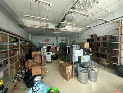 Hola Centre (D14), Retail #613747151